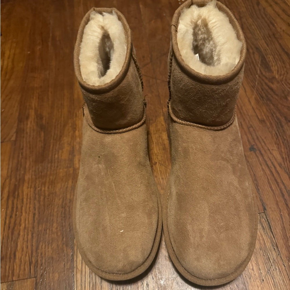 Ugg mini Boots